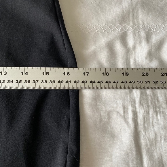 Bebe Women's Black Pull On Midi Skirt Size Medium - Picture 7 of 10